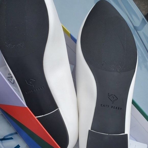 Katy Perry Heart shoes 9.5 NIB - Picture 4 of 4